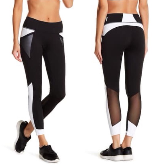 Zella Pants - Zella “Curve With It” Colorblock Leggings